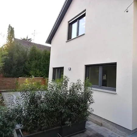 Helle Neubau-dachgeschoss-wohnung Im Gruenen - Tolle Lage 公寓 Aichtal